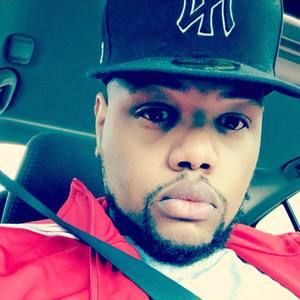 Meet your Posher, Dee